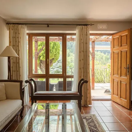 & Etxegana Hotel 2*