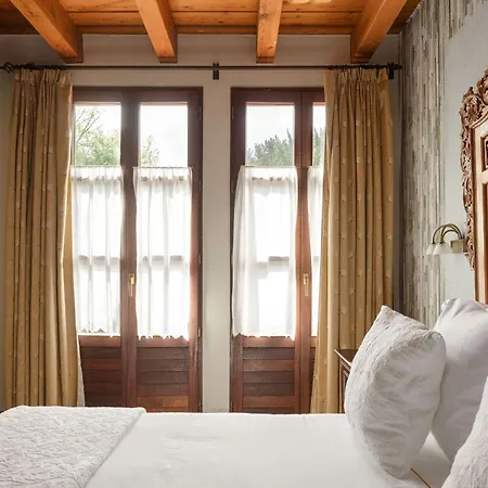 ホテル & Etxegana