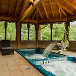 & Etxegana Hotell Zeanuri