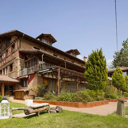 Hotel & Etxegana