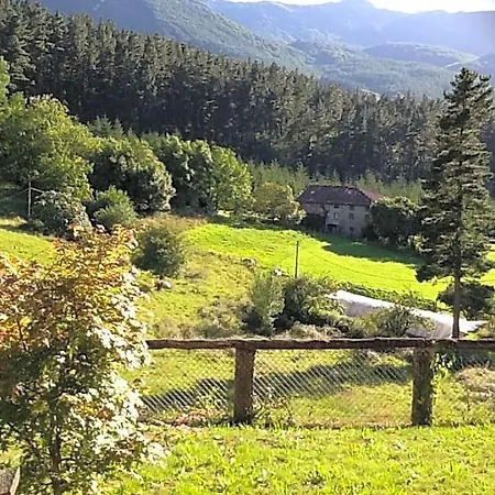 & Etxegana 2* Zeanuri